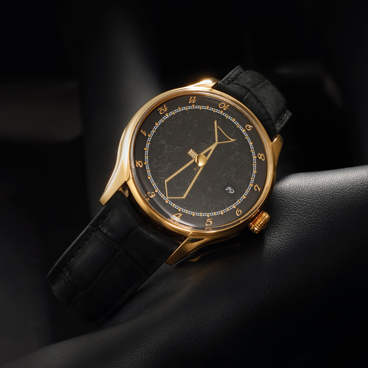 Auctor Zen Noire colorway — Anthracite dial with transparent rotating disc and gold-toned applied hands